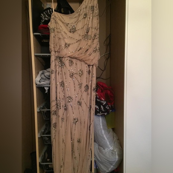 Adrianna Papell beaded gown - Picture 4 of 4